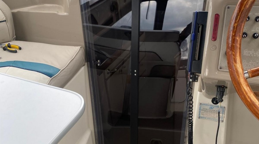 Bayliner 2855 (z&eacute;&eacute;r compleet)